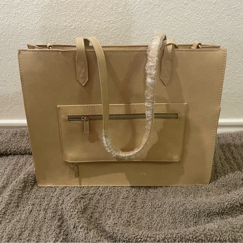 Beis Le Mini-Fourre Beige Structured Tote DebTravail